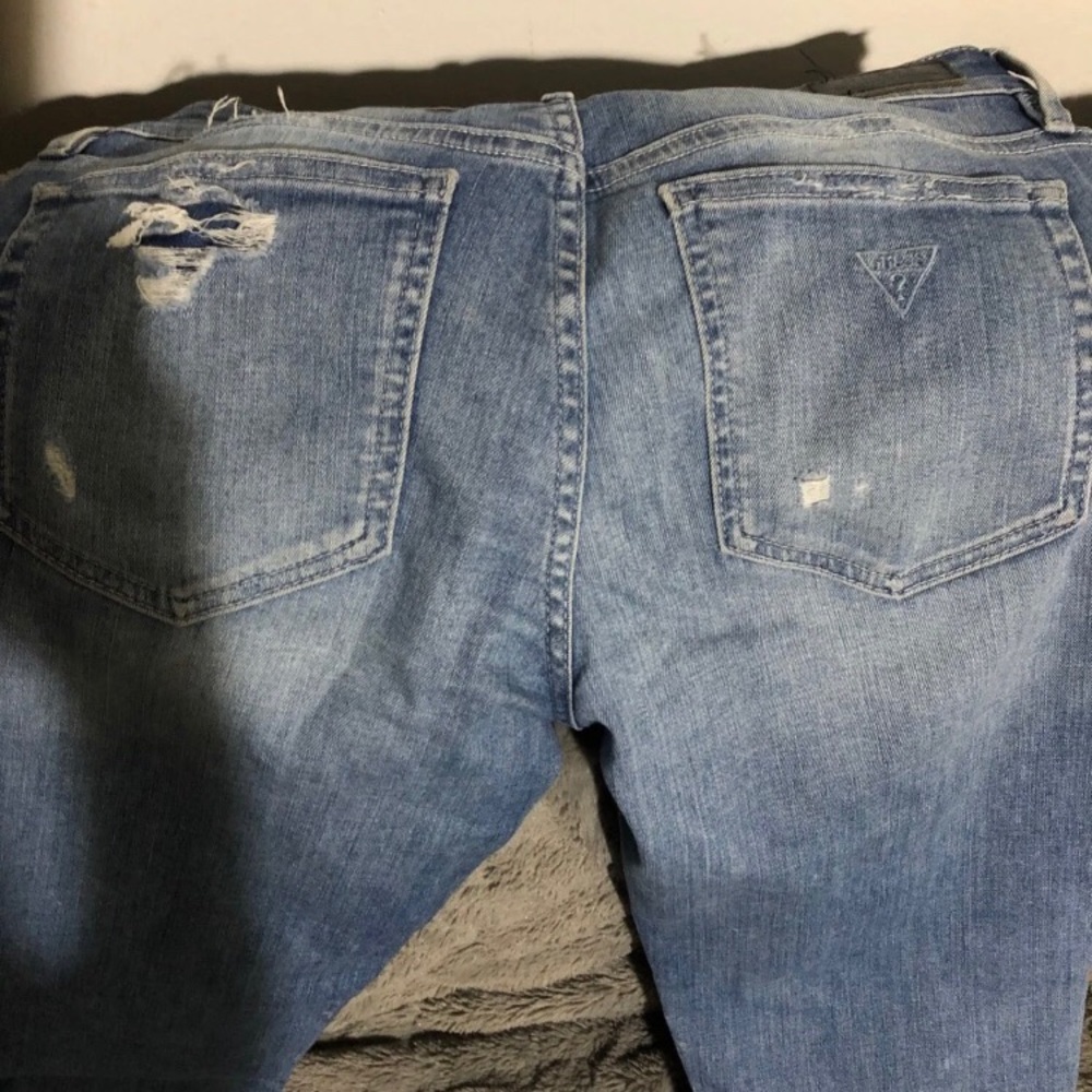 GUESS jeans. Size 5.